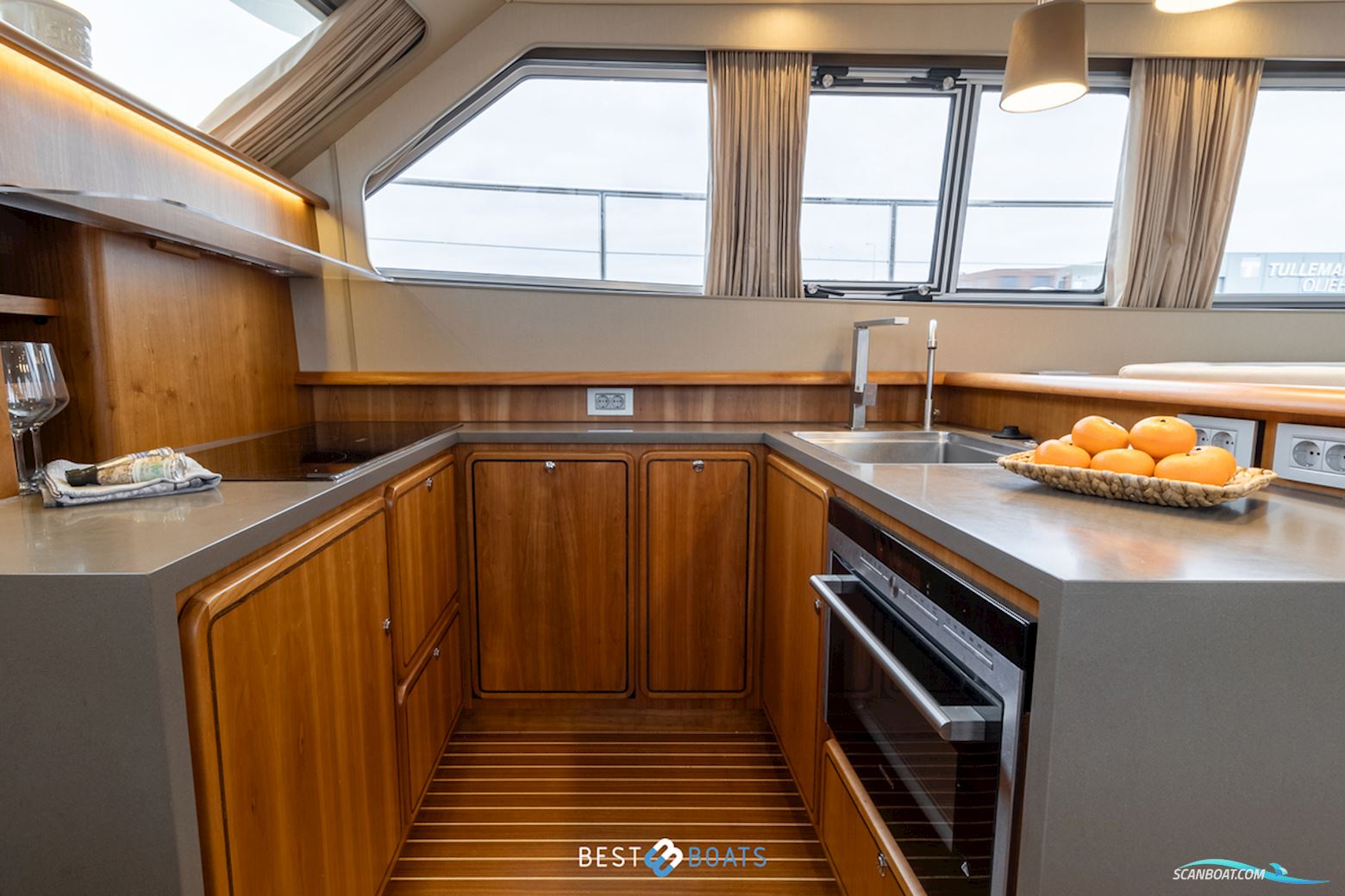 Linssen Grand Sturdy 500 AC Wheelhouse Long Top