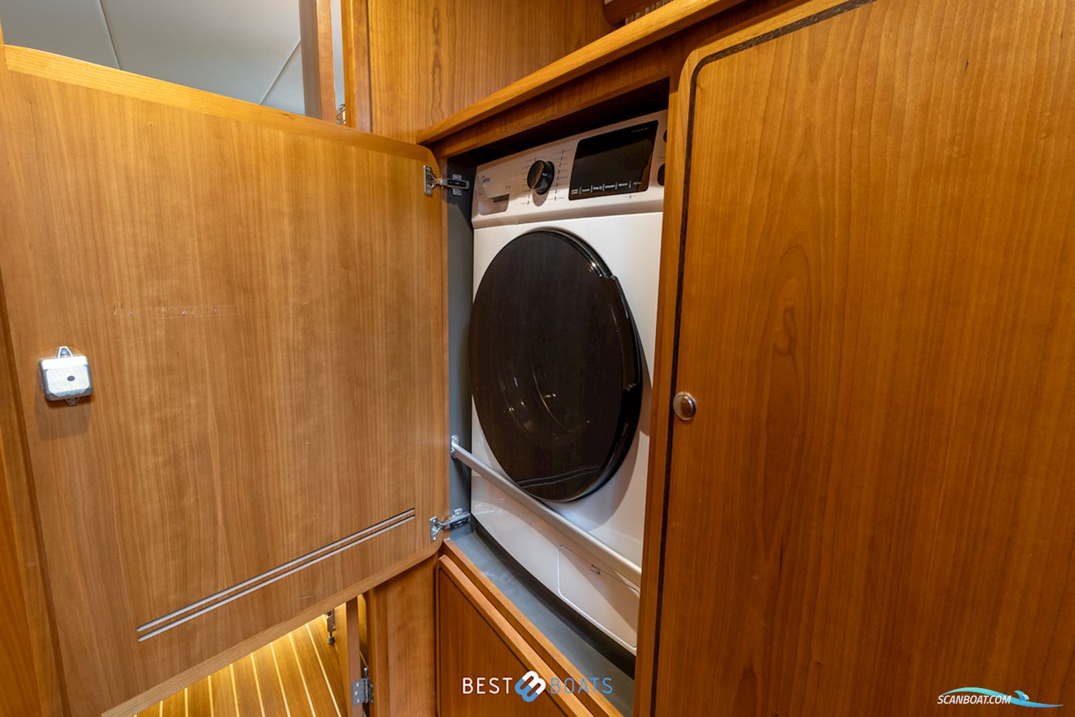 Linssen Grand Sturdy 500 AC Wheelhouse Long Top