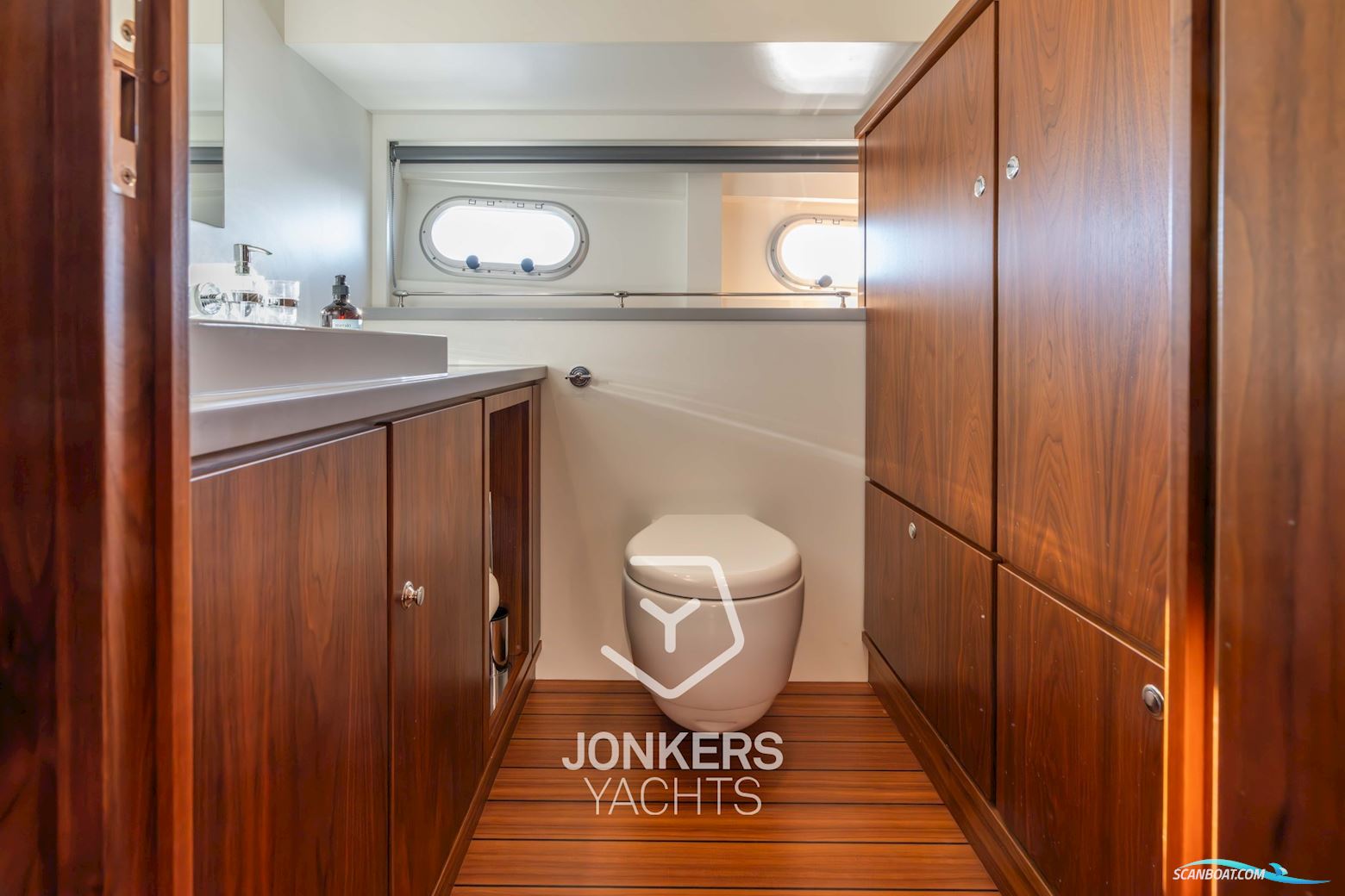 Linssen Grand Sturdy 590 AC Wheelhouse