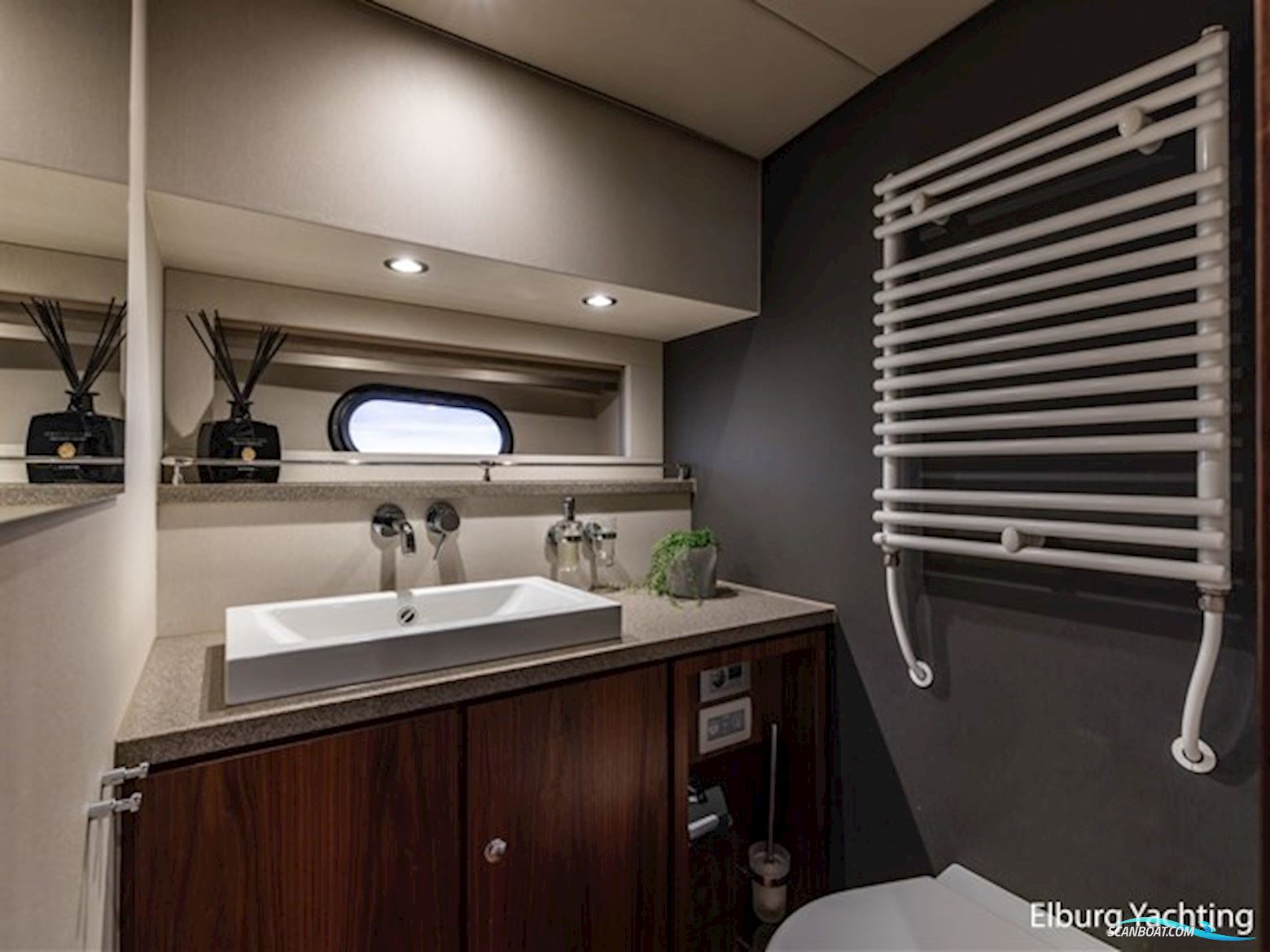 Linssen Grand Sturdy 590 Variotop - Spudpalen