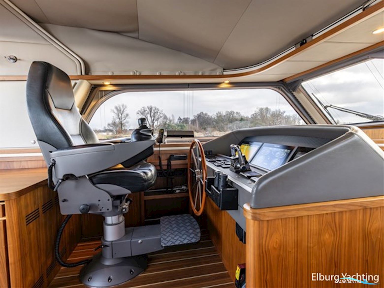 Linssen Grand Sturdy 590 Variotop - Spudpalen