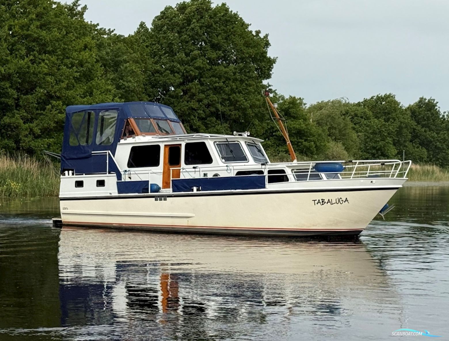 Linssen Mosella 1080 Motorboten 1977, met Perkins motor, The Netherlands