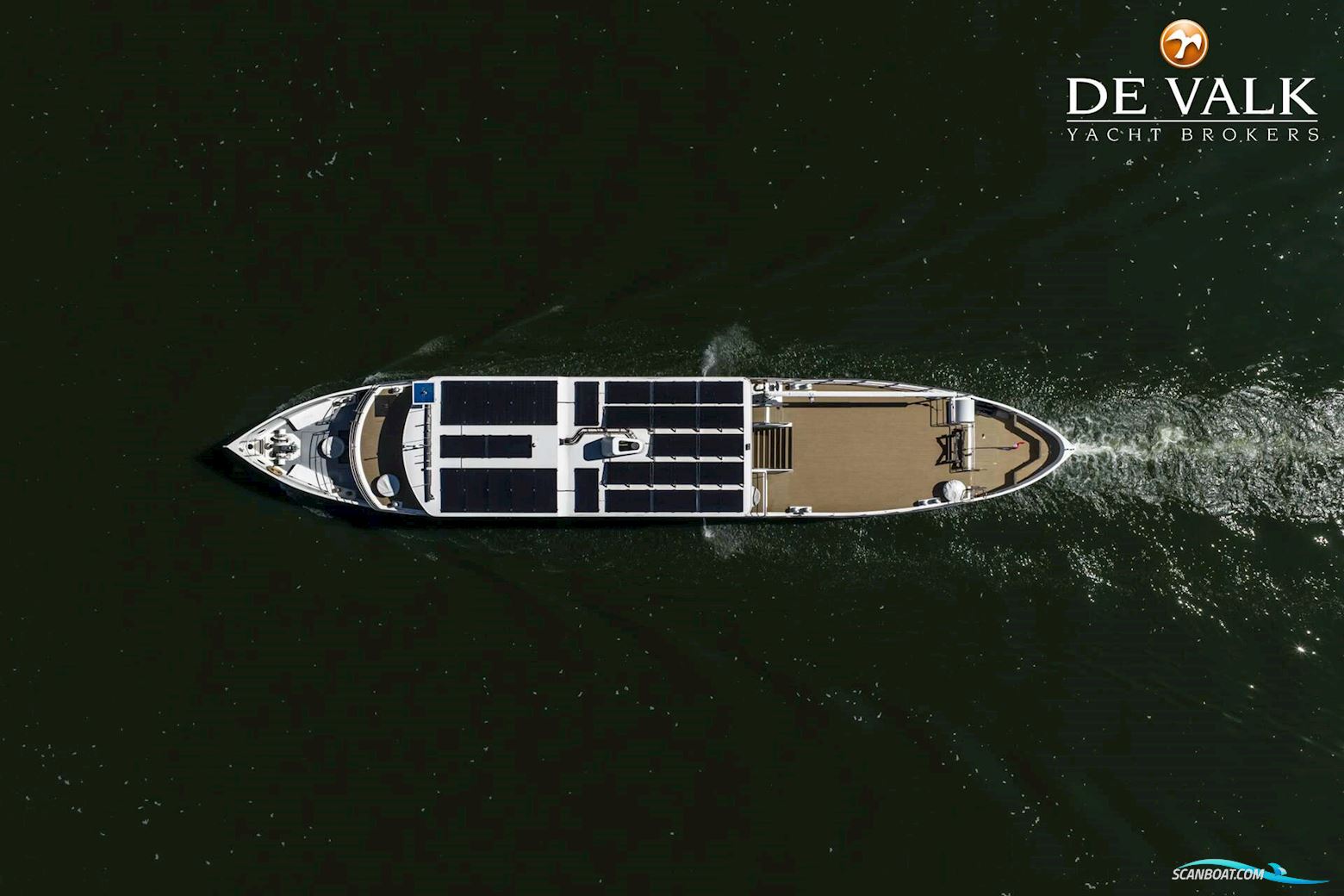 Live aboard MY With berth in Amsterdam