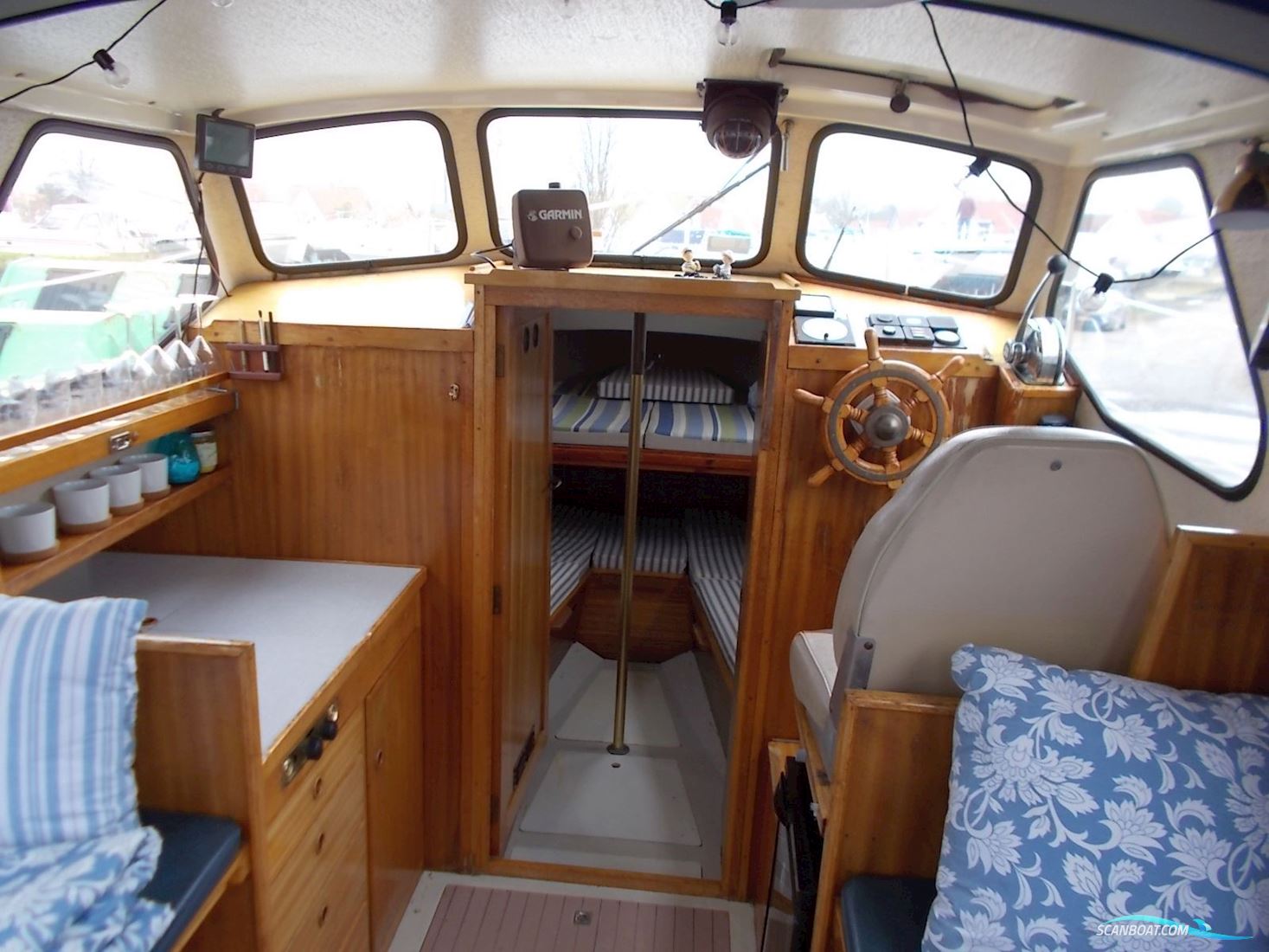 LM 24 Motorboten 1977, met Bukh DV 24 motor, Denemarken