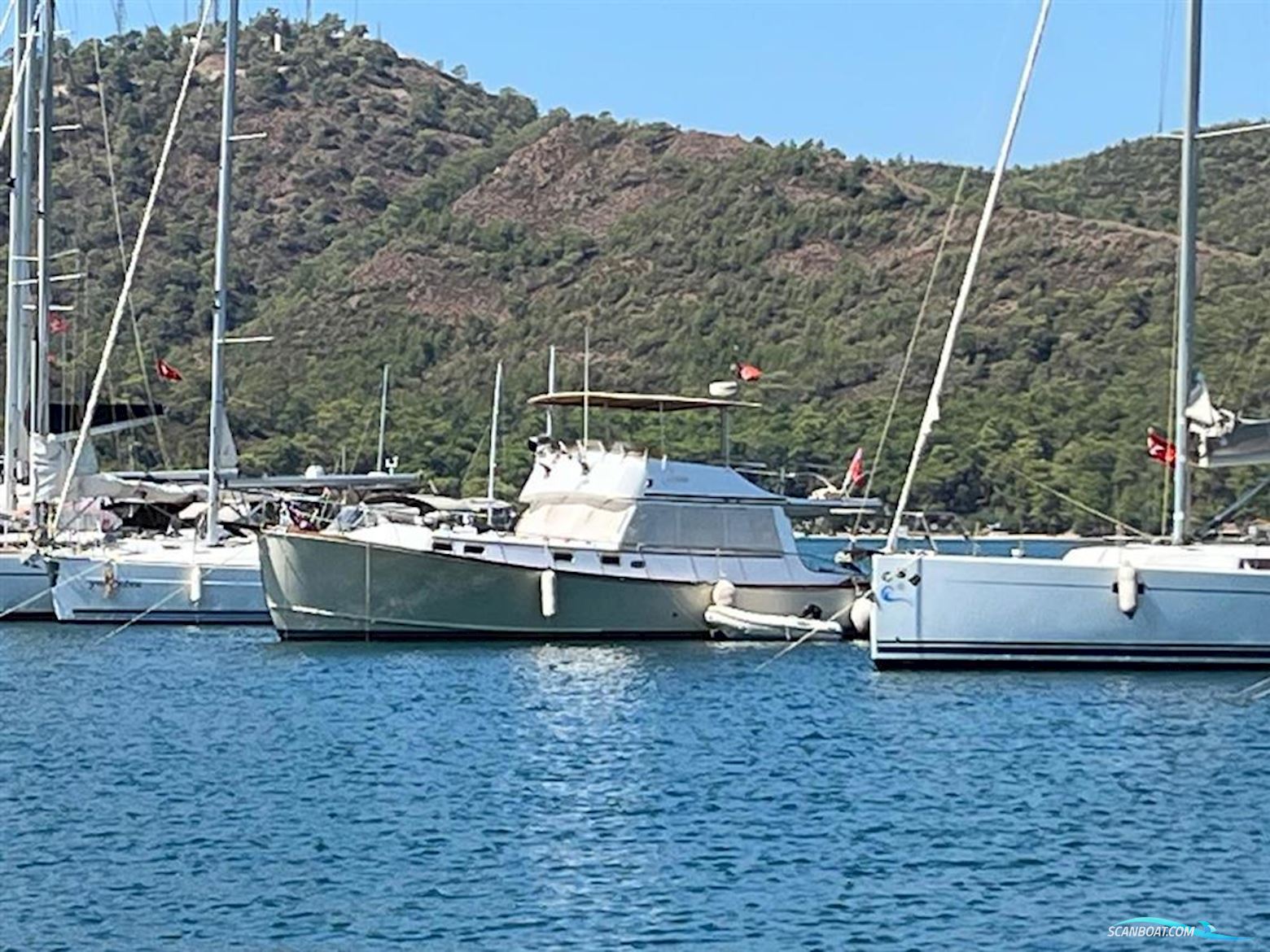 Lobster 46 Flybridge