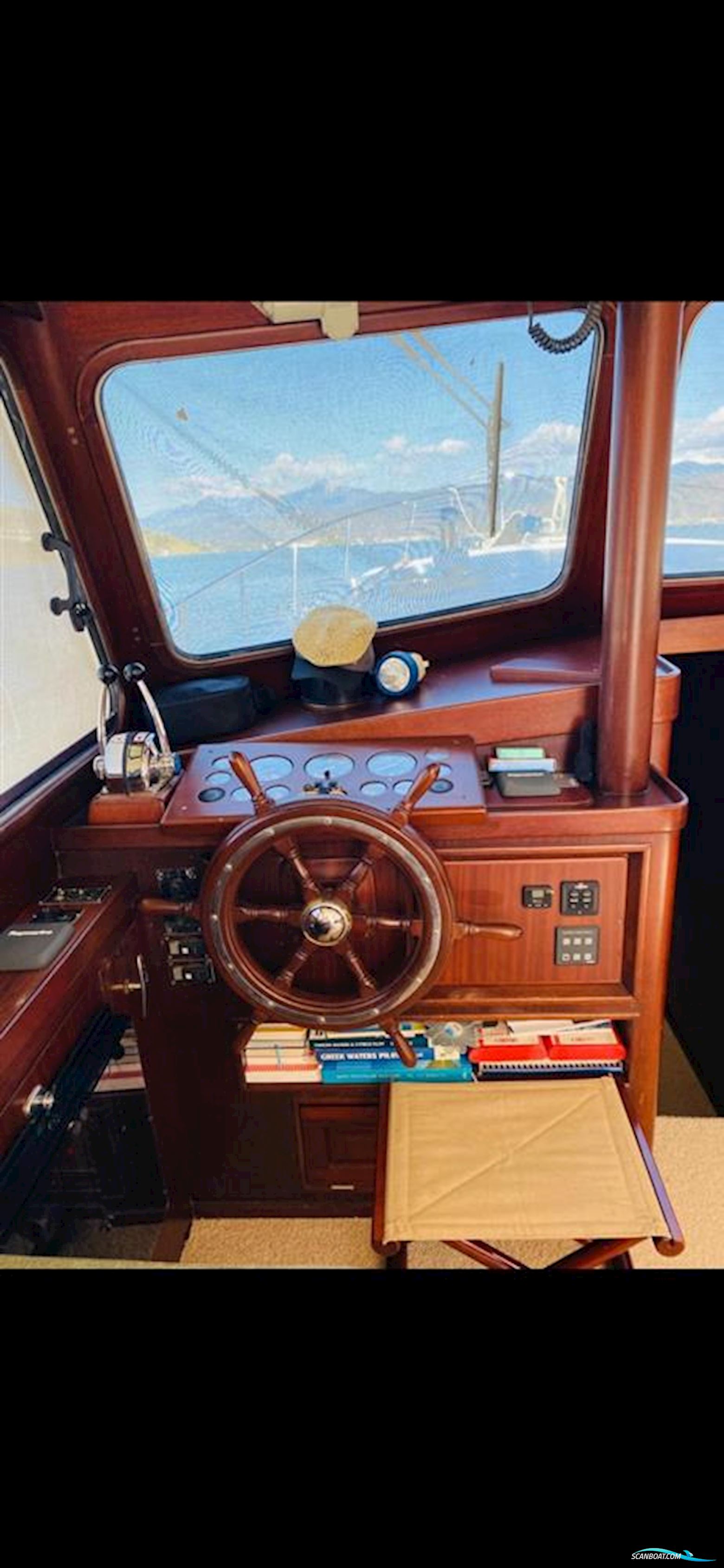 Lobster 46 Flybridge