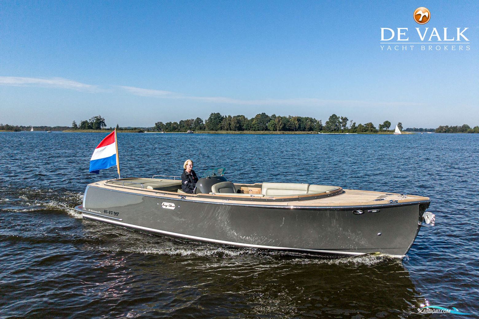 Long Island 28 Sportsman Motorboten 2014, met Yanmar motor, The Netherlands