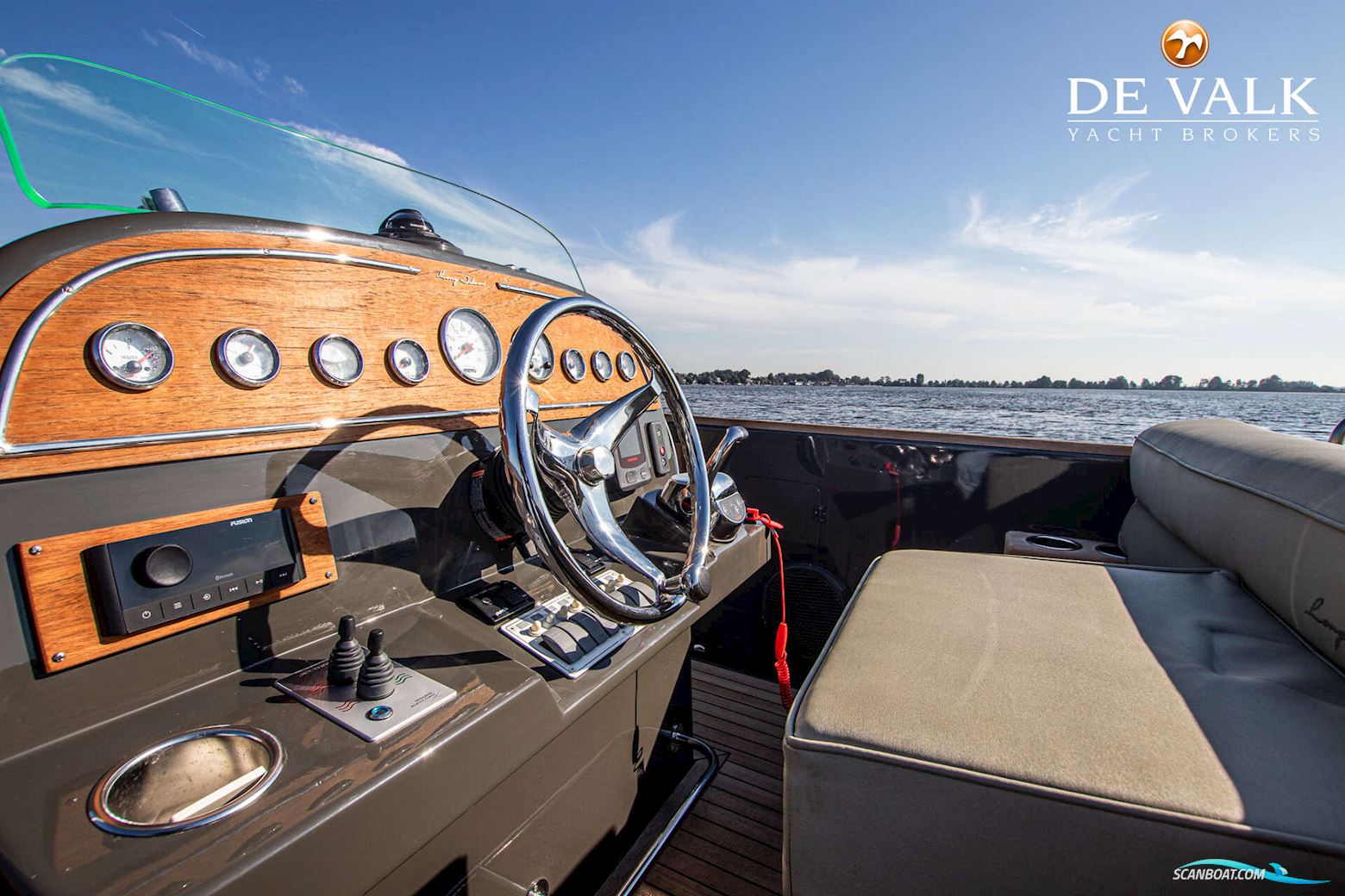 Long Island 28 Sportsman