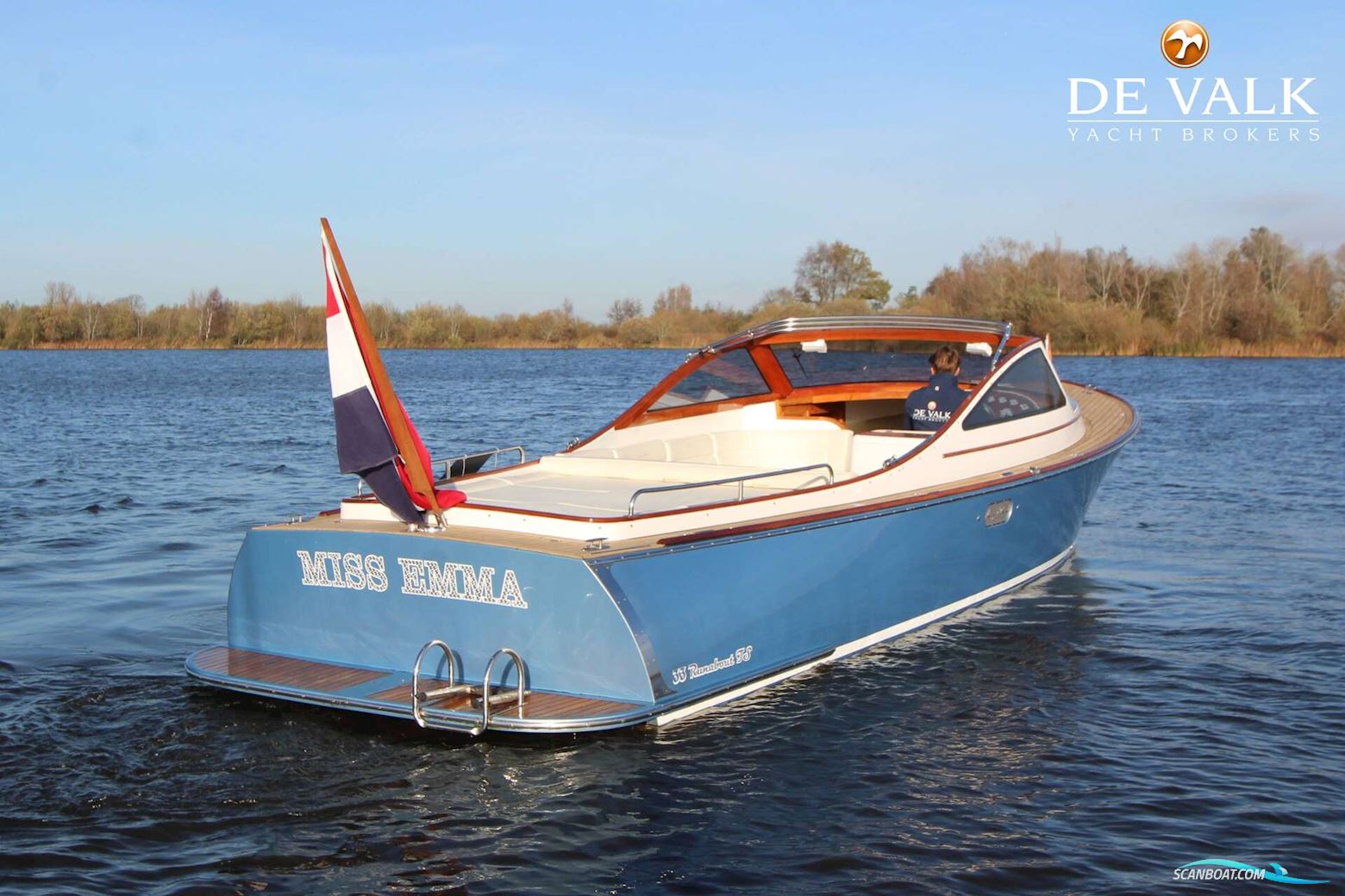 Long Island 33 Runabout