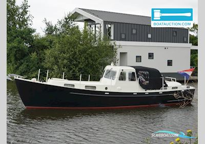 Loodskotter 1000 Motorboten 1950, met Bmc motor, The Netherlands