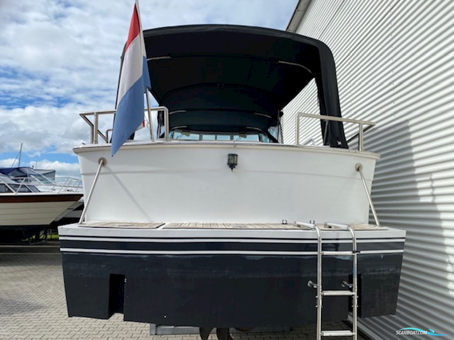 Luhrs  Mainship 30 Pilot