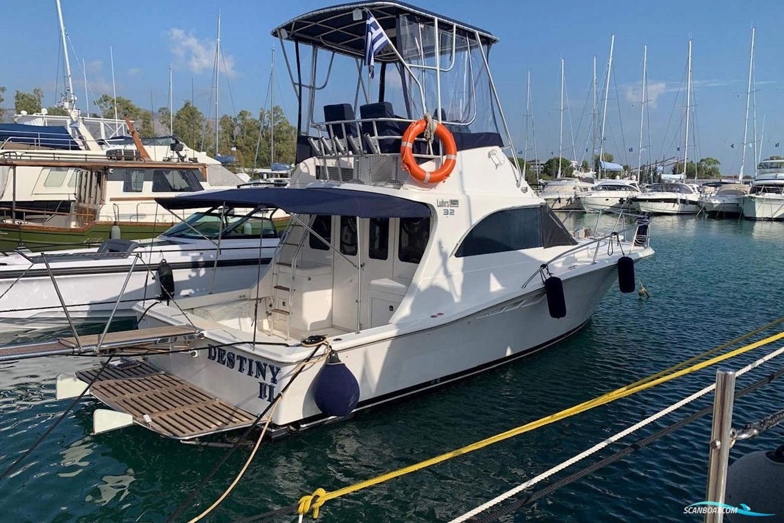 Luhrs 32 FLYBRIDGE SPORTFISH