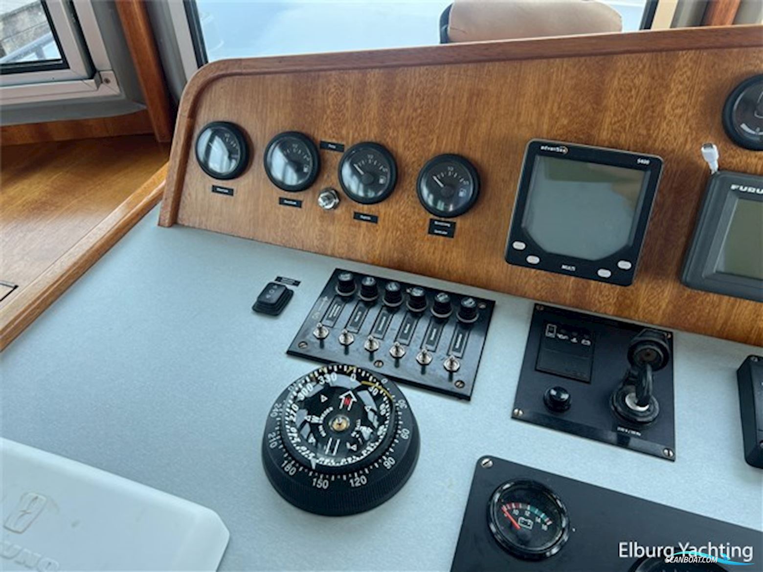 Luxe Motor 13.50 - Open Kuip 