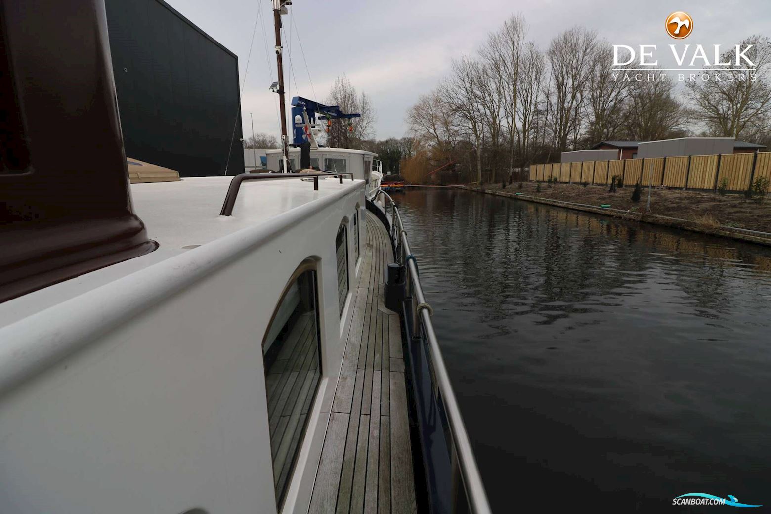 Luxe Motor 1900 Dutch Traveller