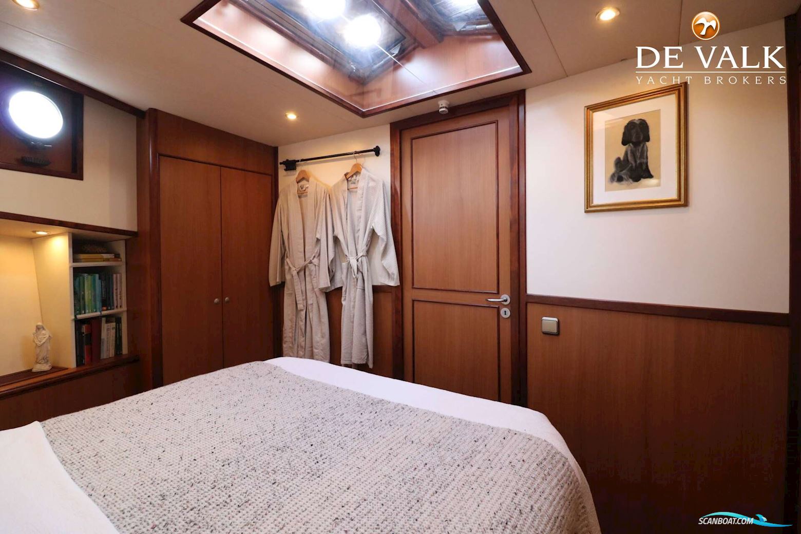 Luxe Motor 1900 Dutch Traveller