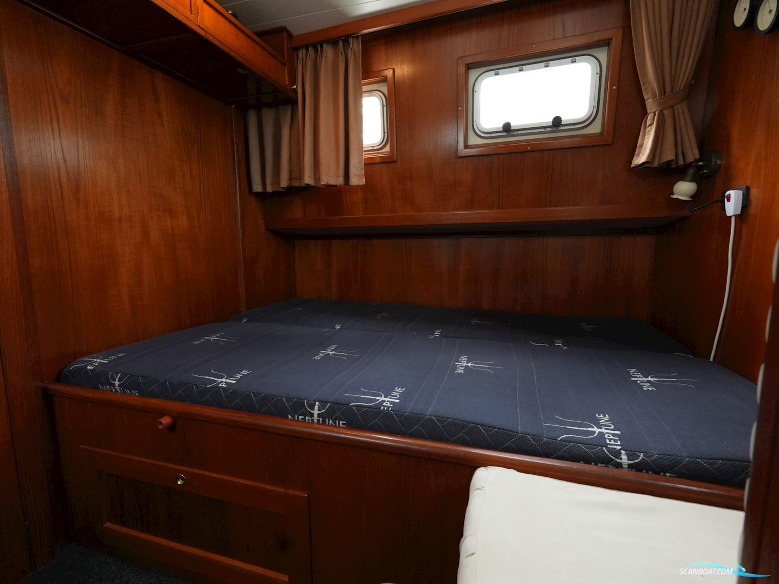 Macheta 1200 Classic