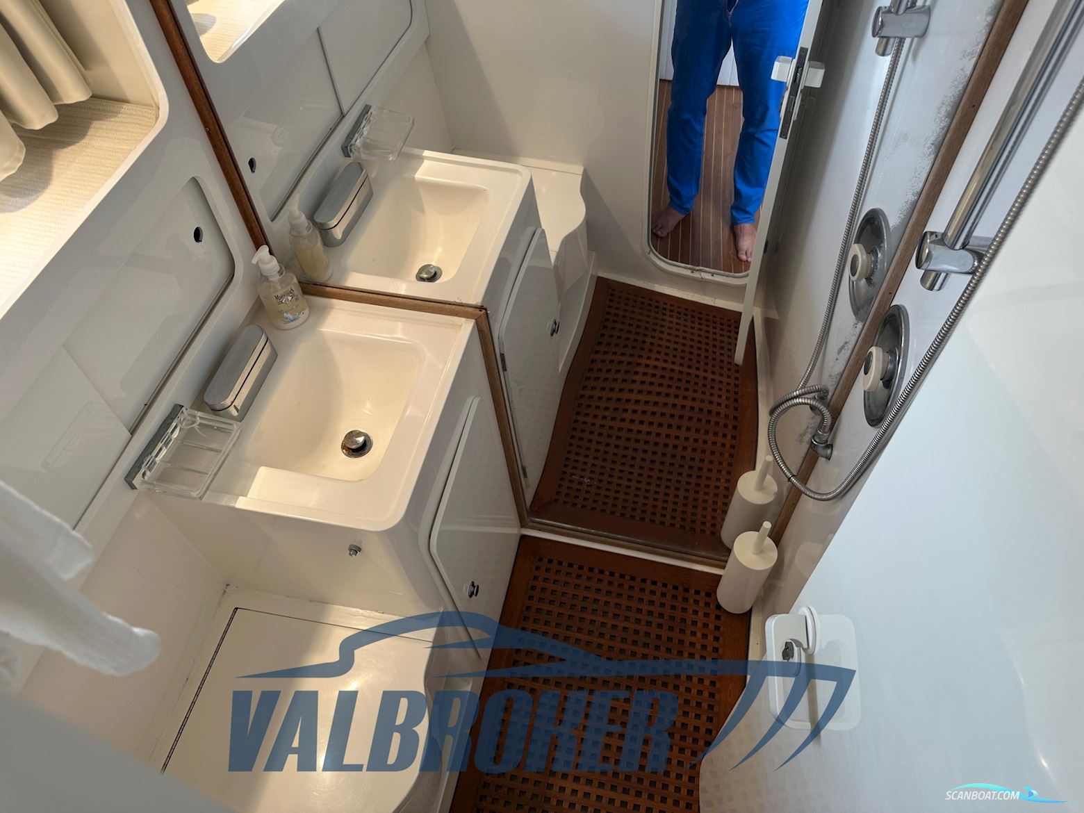 Magnum Marine Magnum 53' Sport