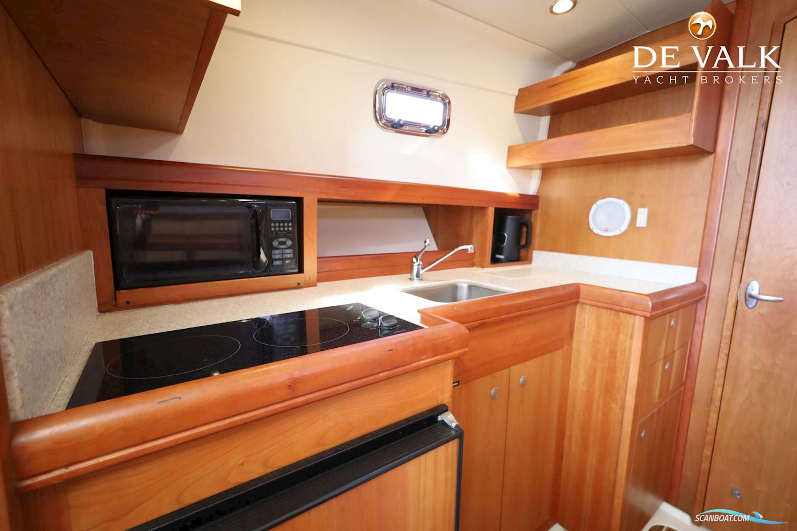 Mainship 34 Rumrunner II