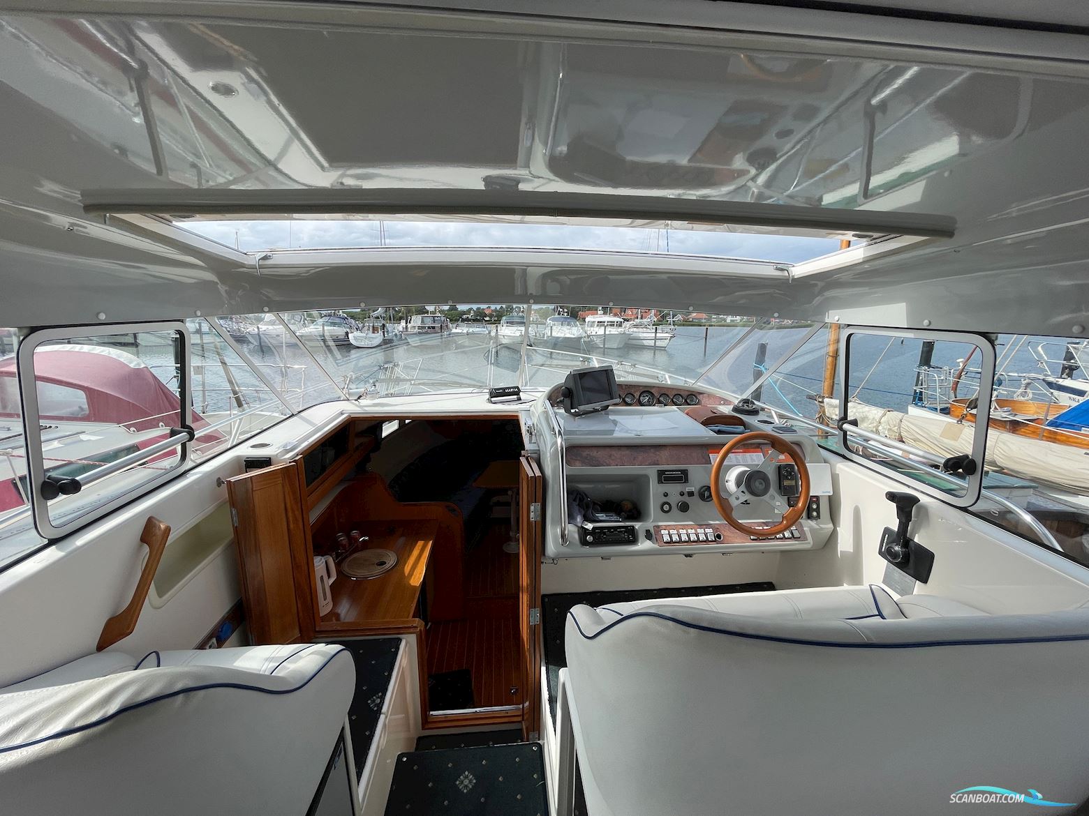Marex 290 Sun Cruiser