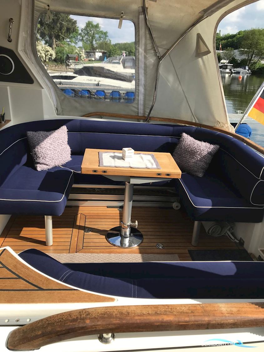 Marex 300 Sun Cruiser