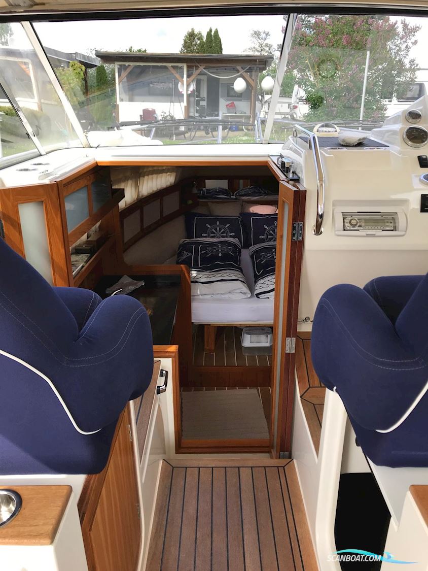 Marex 300 Sun Cruiser