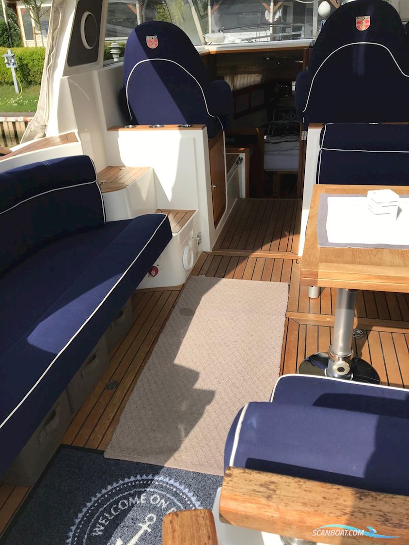 Marex 300 Sun Cruiser
