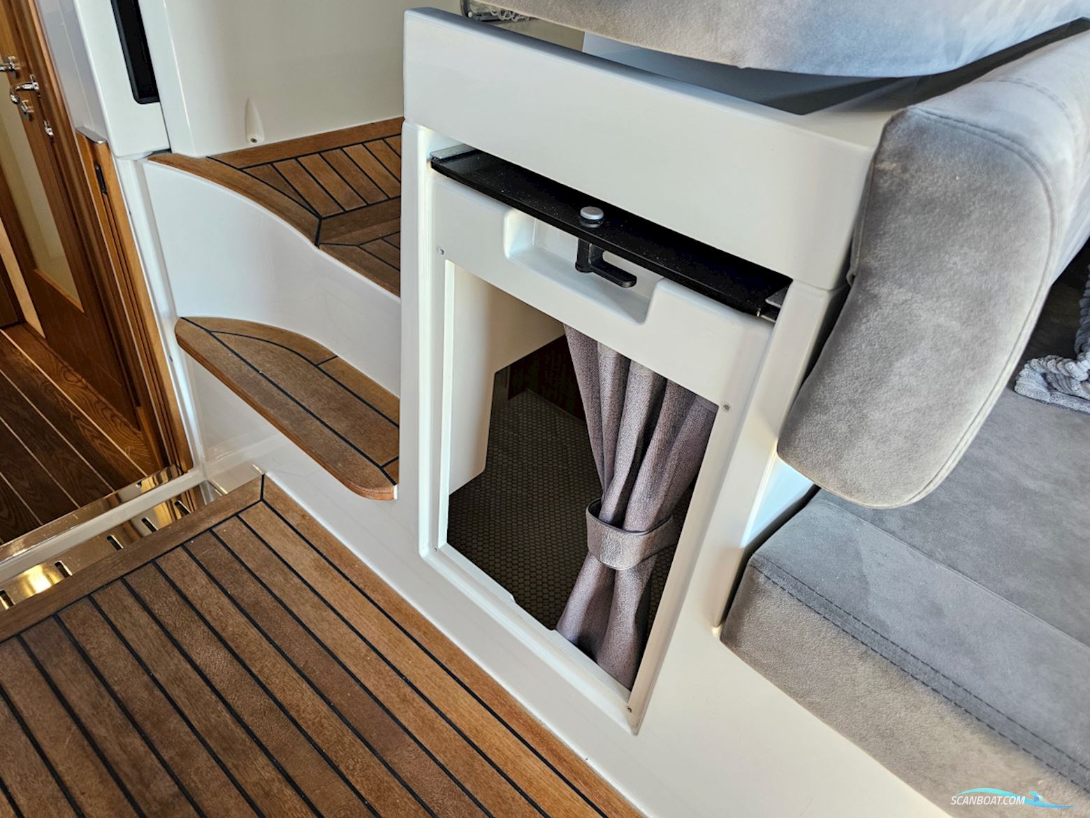 Marex 310 Sun Cruiser 2021 Volvo Penta D4-320 EVC