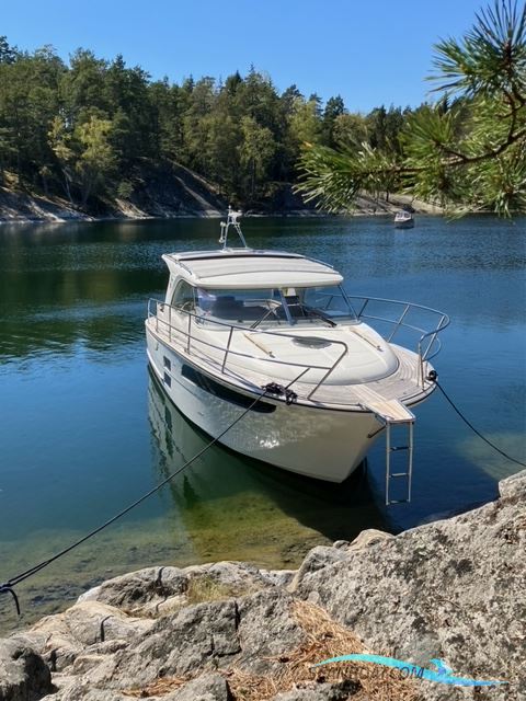 Marex 310 Sun Cruiser