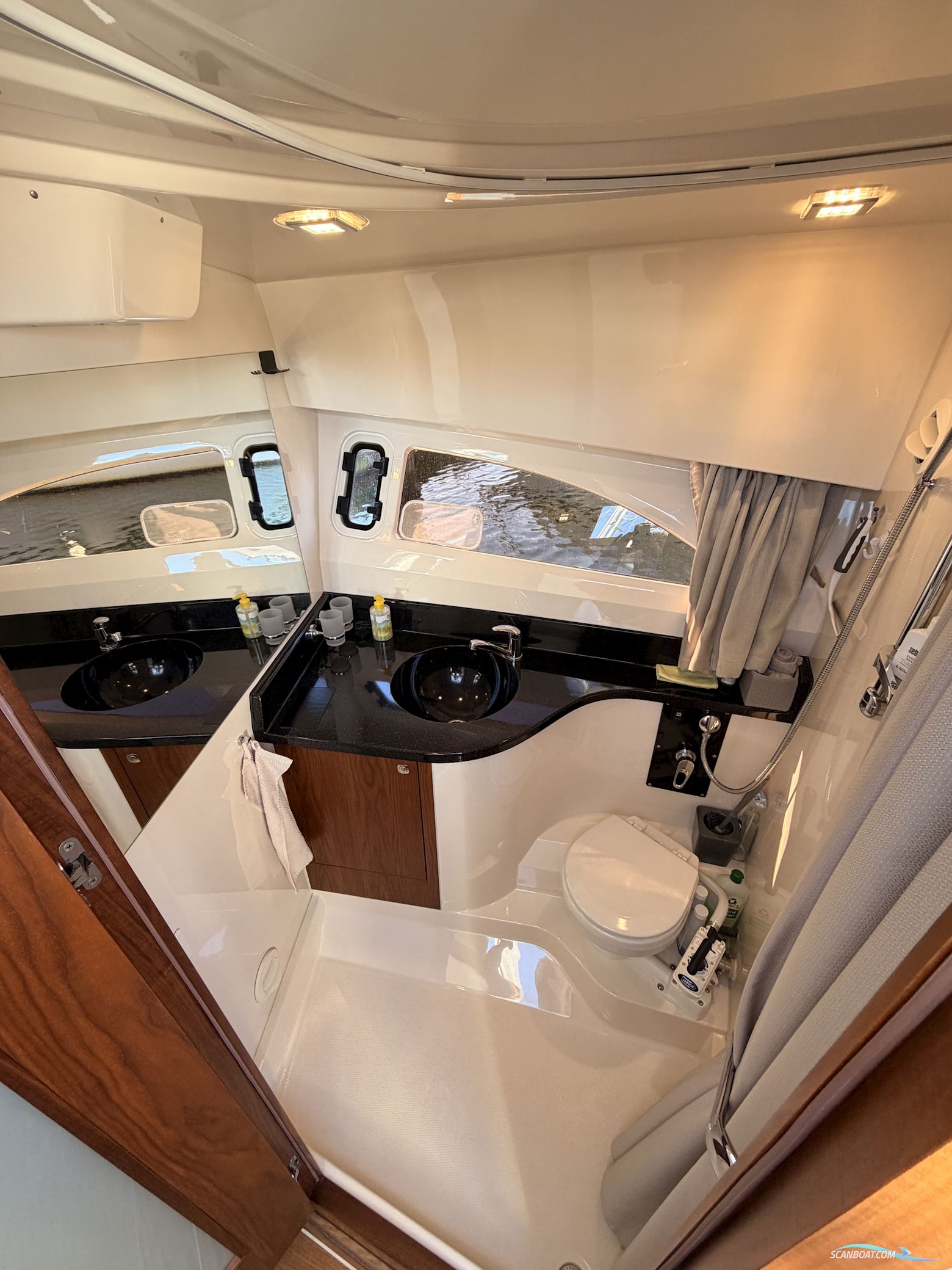 Marex 310 Sun Cruiser
