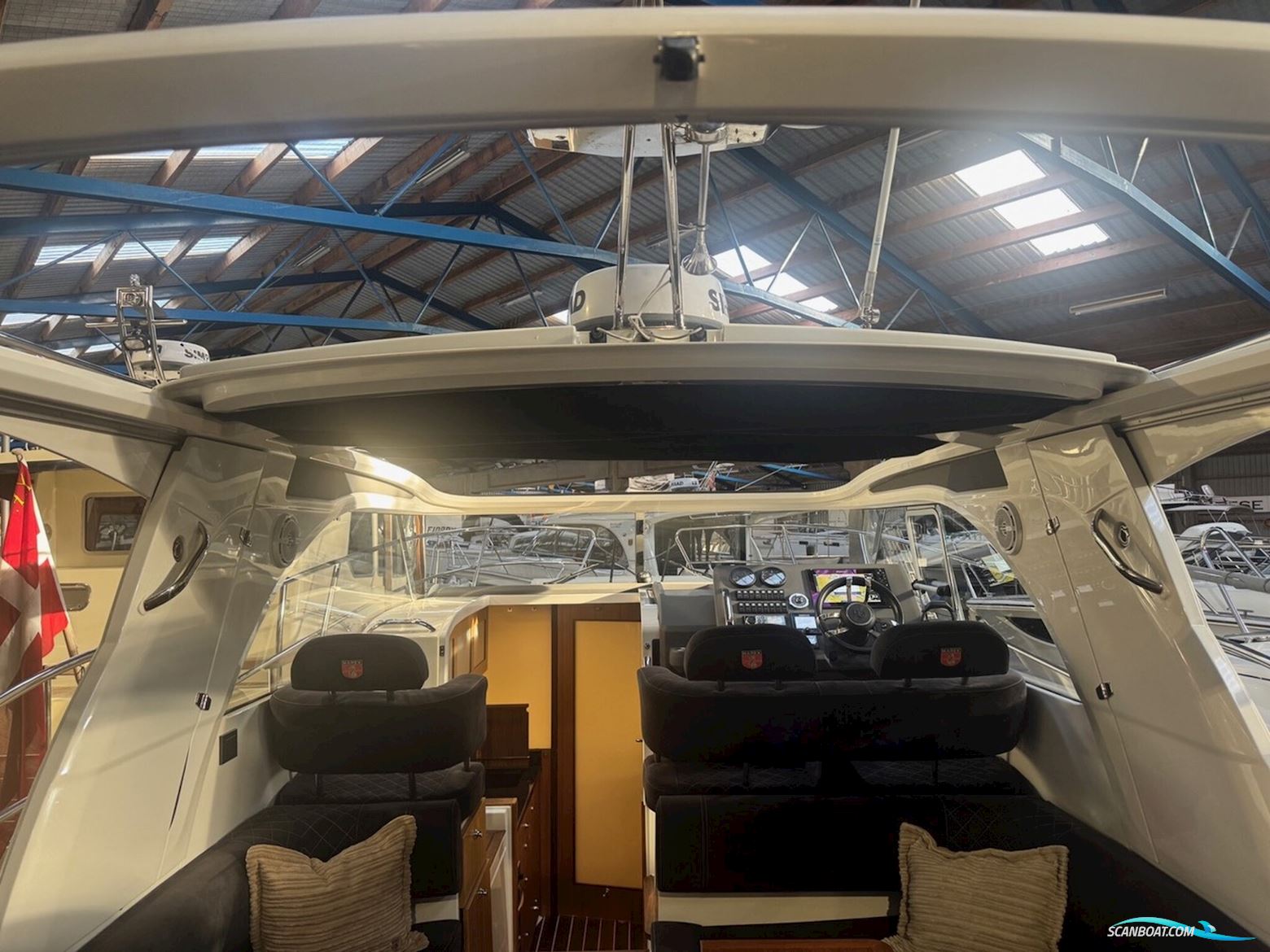 Marex 310 Sun Cruiser