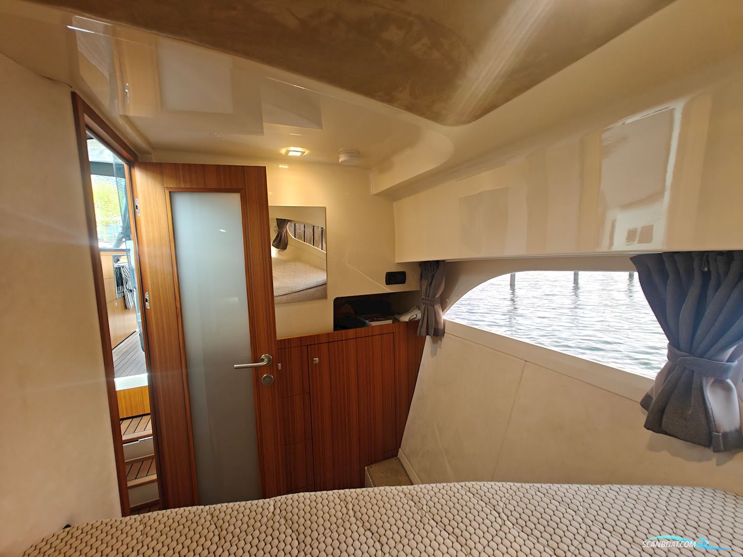 Marex 320 Aft Cabin Cruiser
