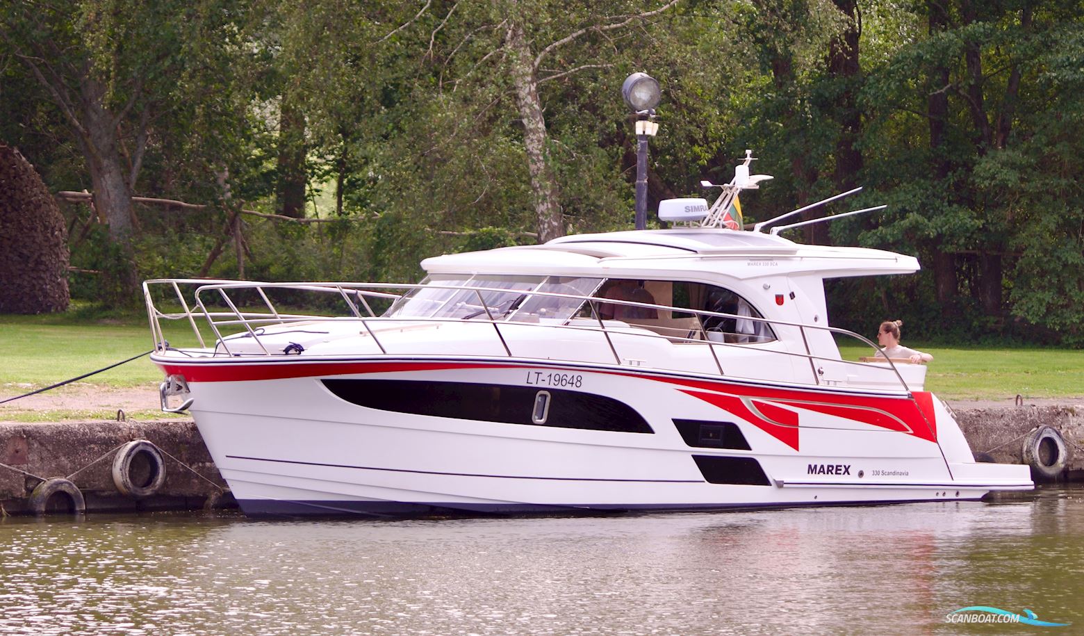 Marex 330 Scandinavia Motorboten 2023, met Mercury 3.0 V6 270hp motor, Litauen
