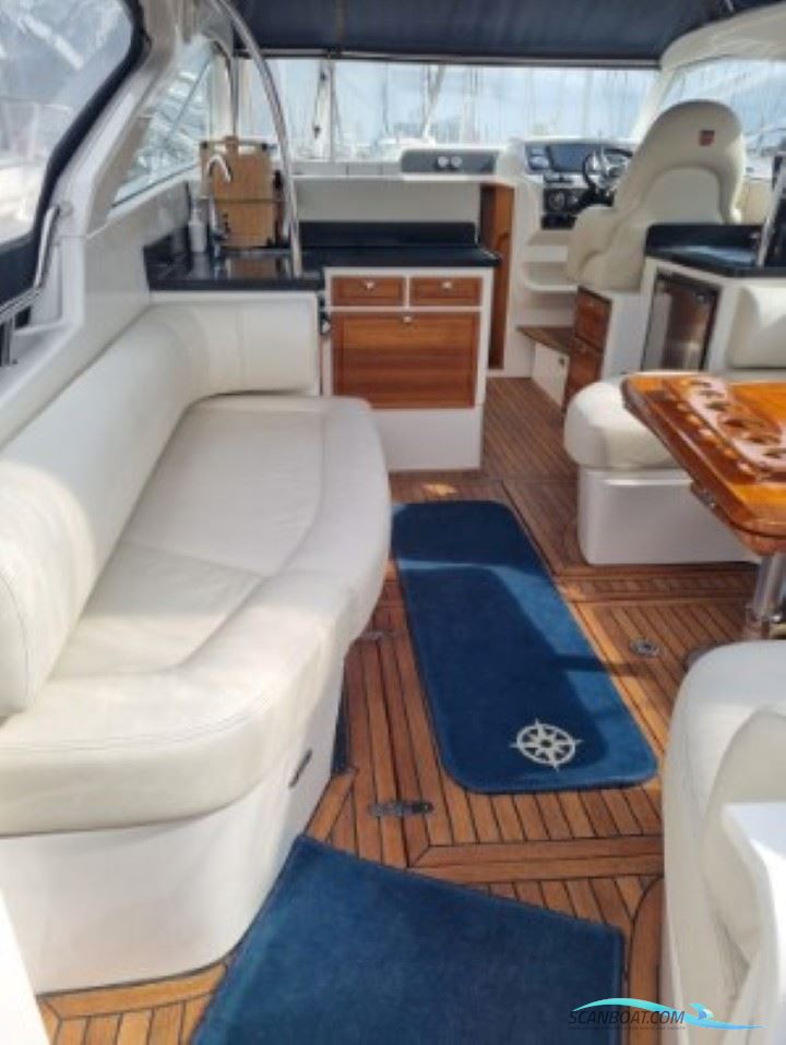 Marex 350 CC Cabriolet Cruiser