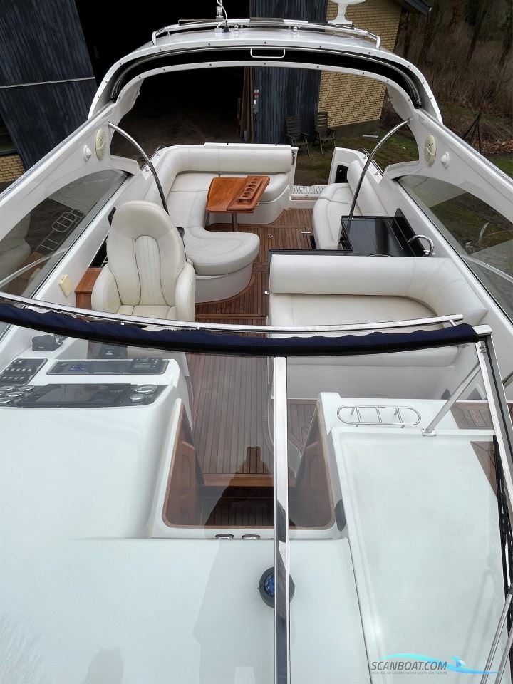 Marex 350 CC Cabriolet Cruiser