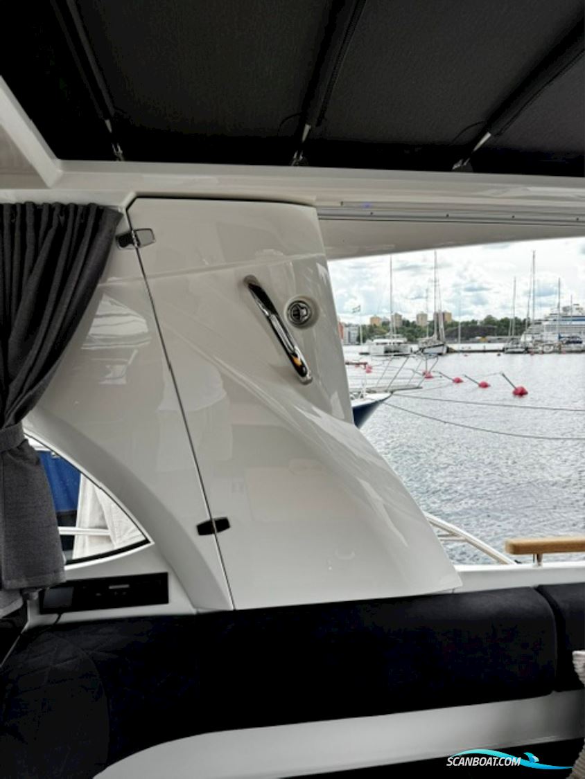 Marex 360 Cabriolet Cruiser