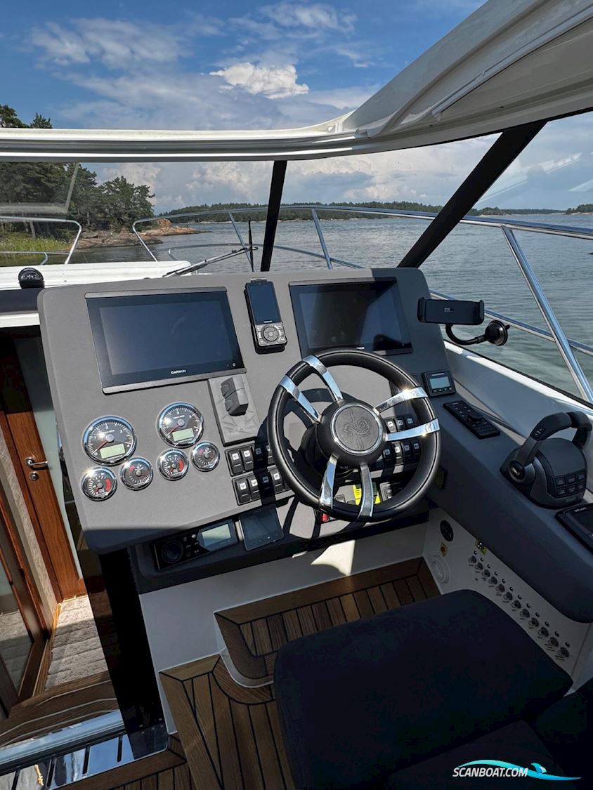 Marex 360 Cabriolet Cruiser