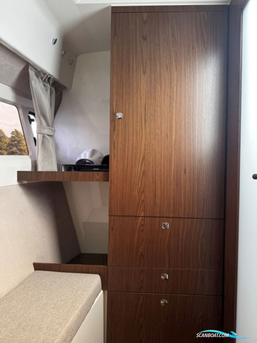 Marex 360 Cabriolet Cruiser