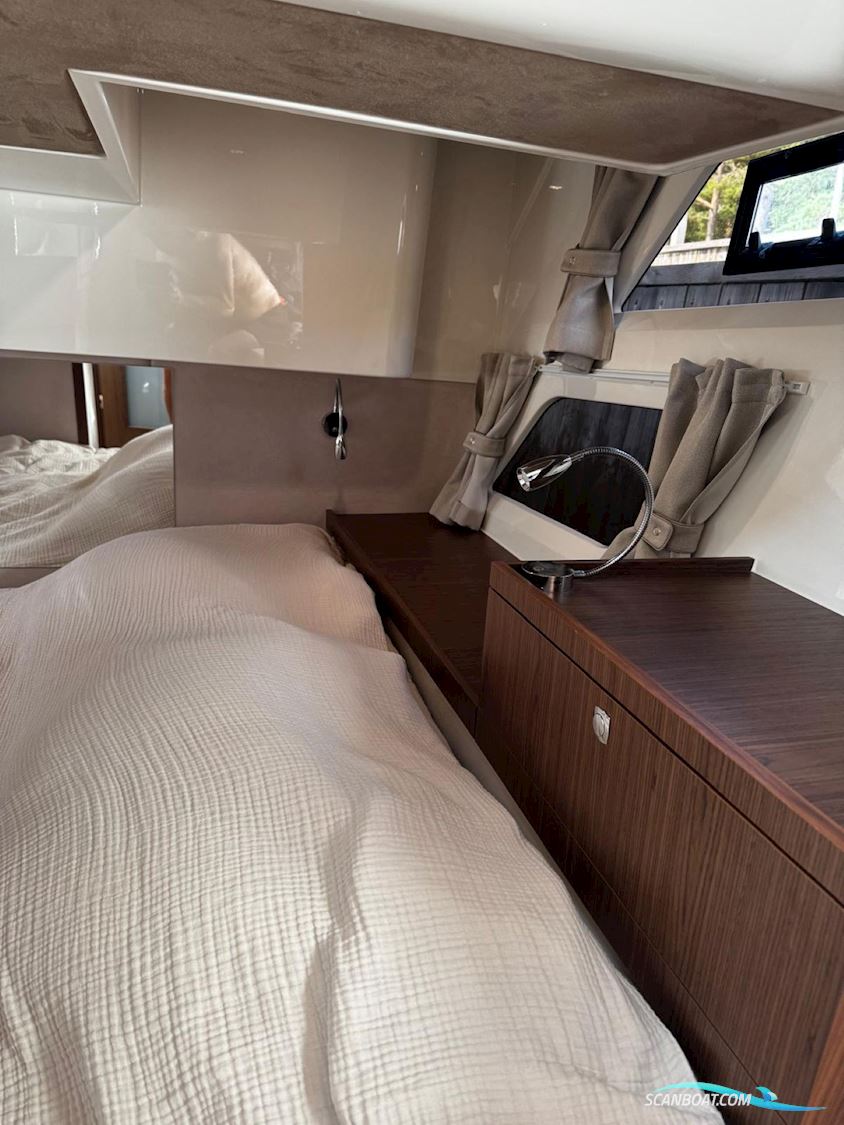 Marex 360 Cabriolet Cruiser