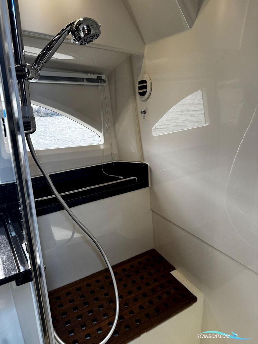 Marex 360 Cabriolet Cruiser