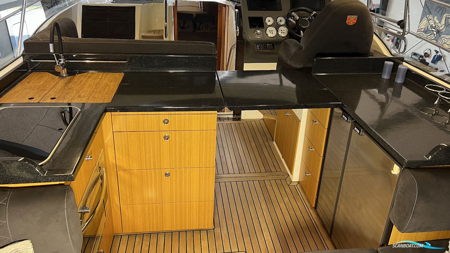 Marex 360 Cabriolet Cruiser
