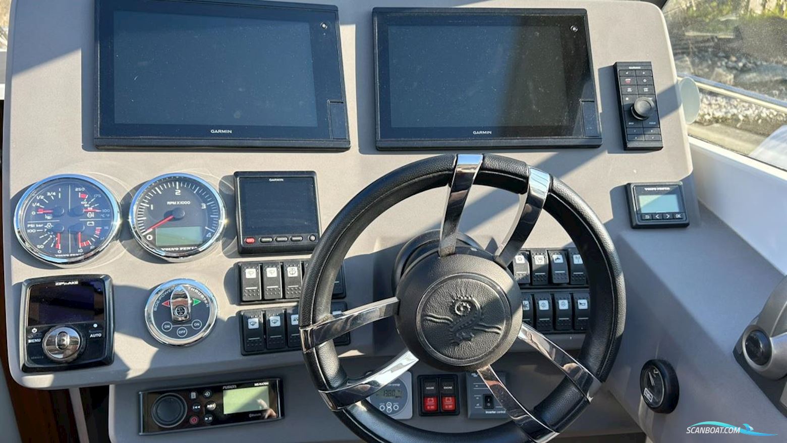 Marex 360 CC