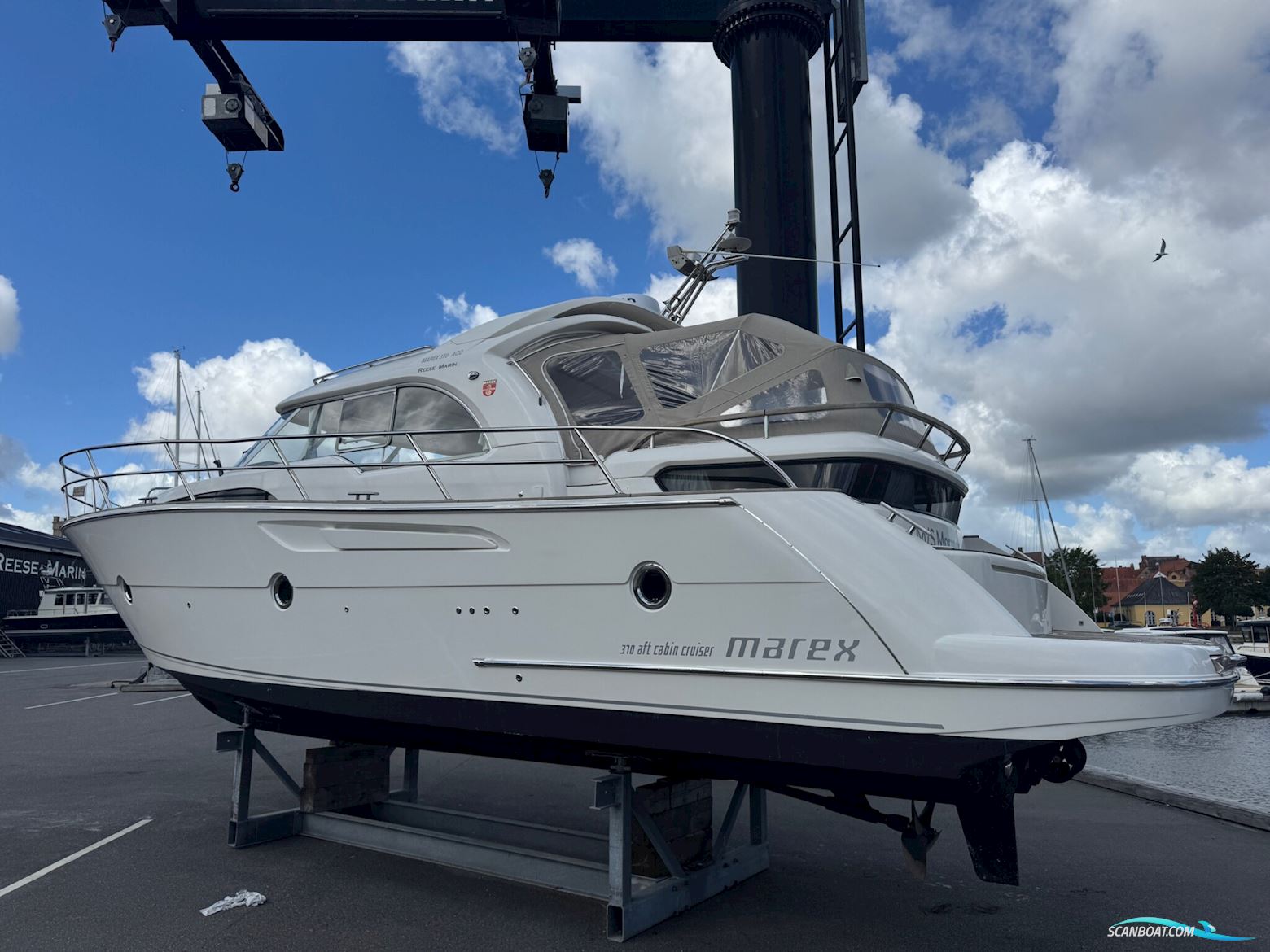 Marex 370 Aft Cabin Cruiser 2010