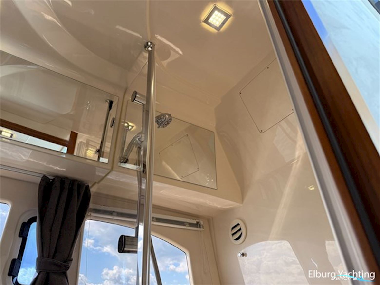 Marex 375
