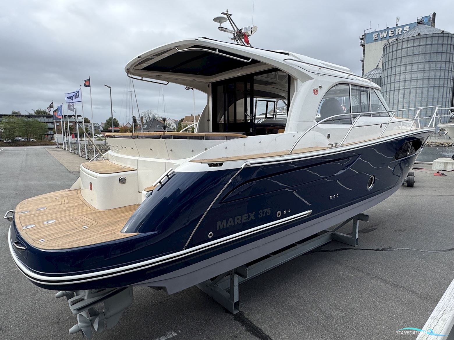 Marex 375