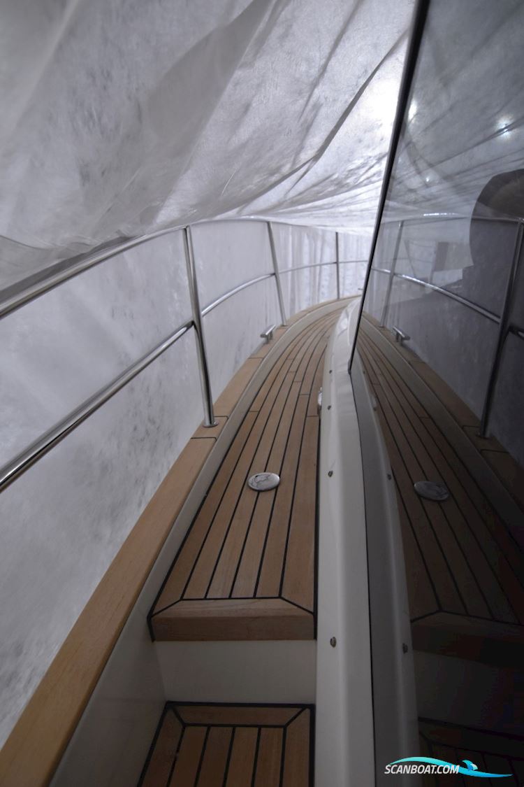 Marex 440 Gourmet Cruiser