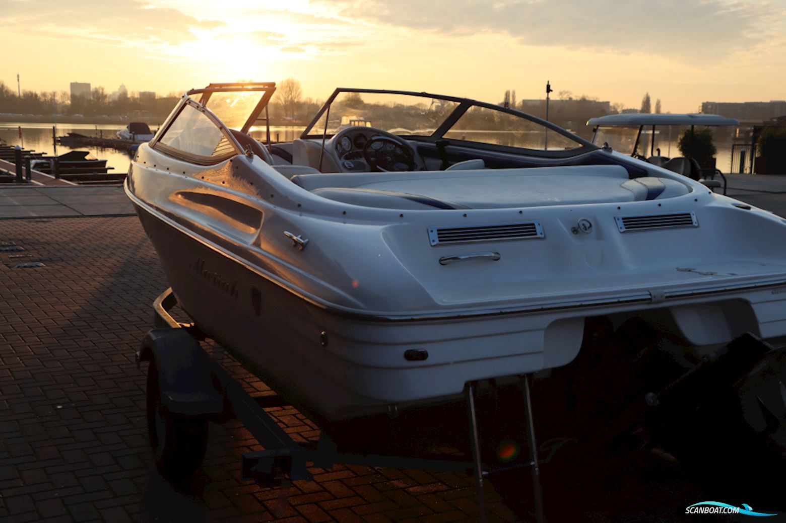 Mariah SX 18