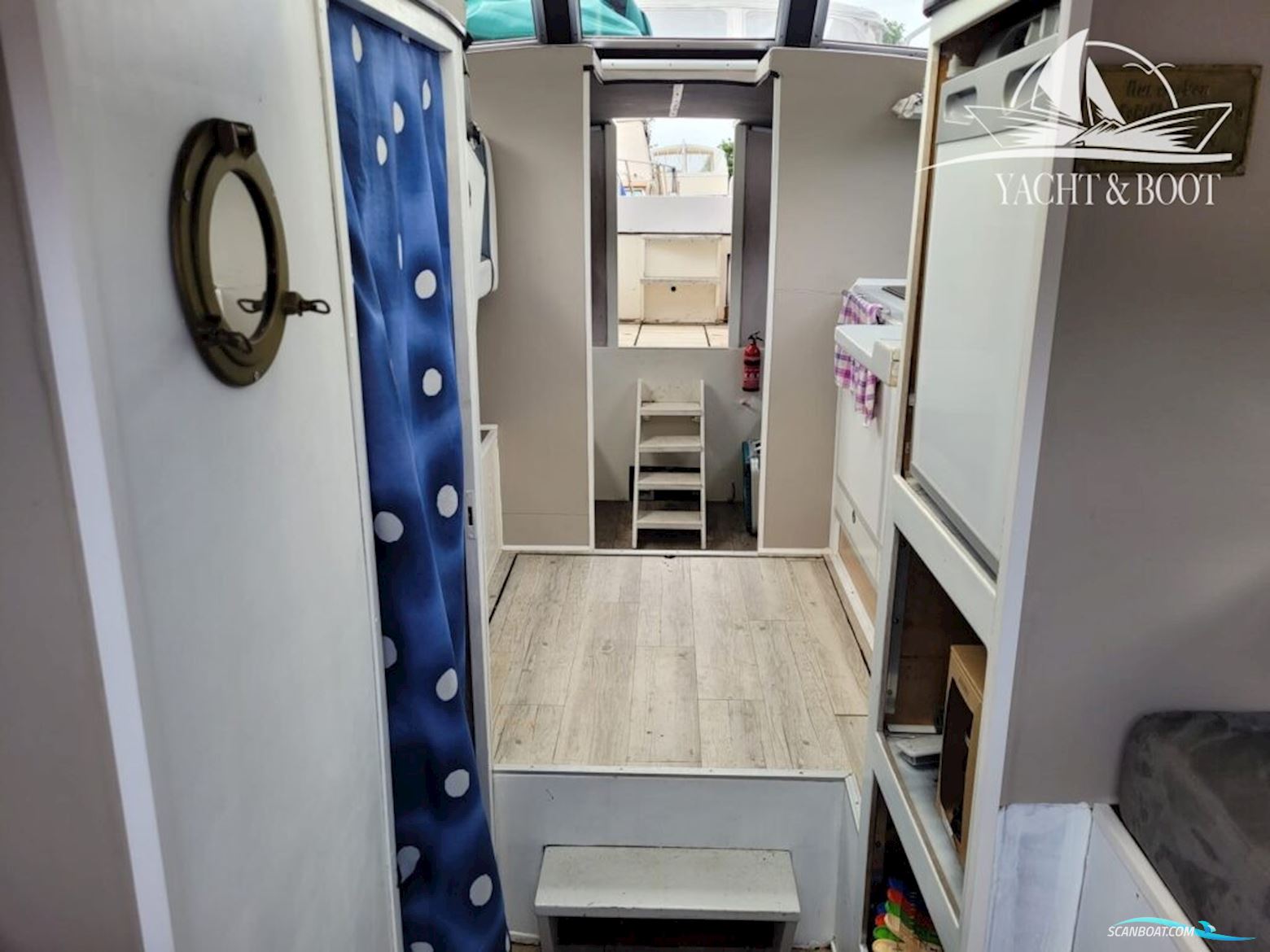 Marieholm Cardinal 28