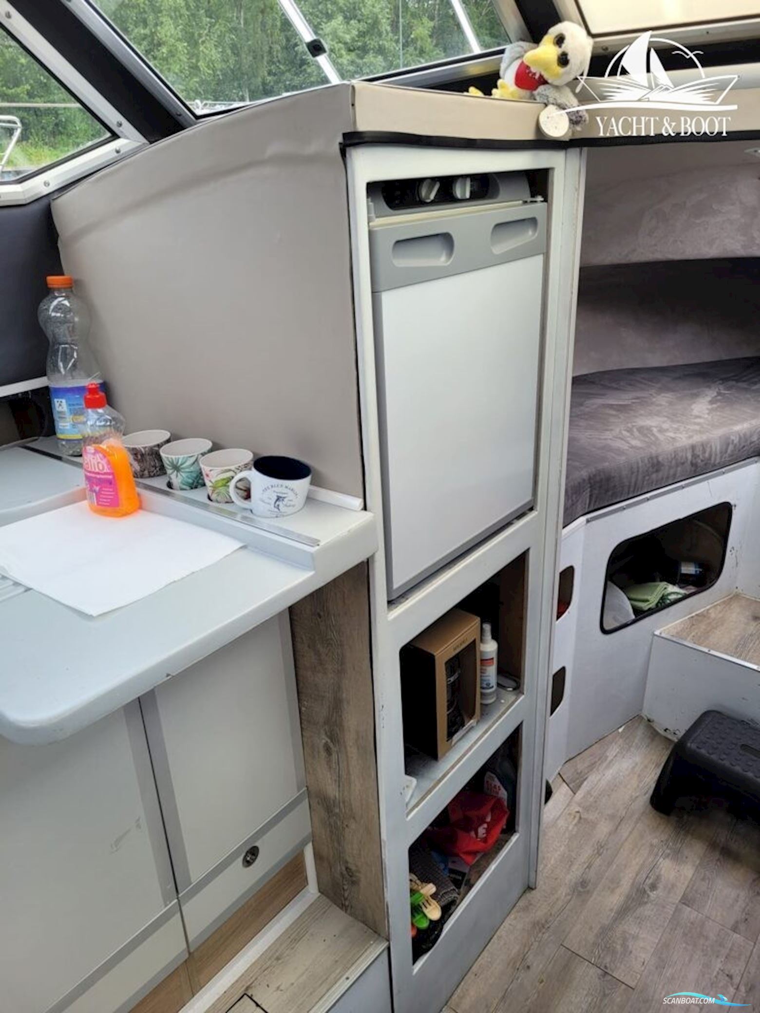 Marieholm Cardinal 28