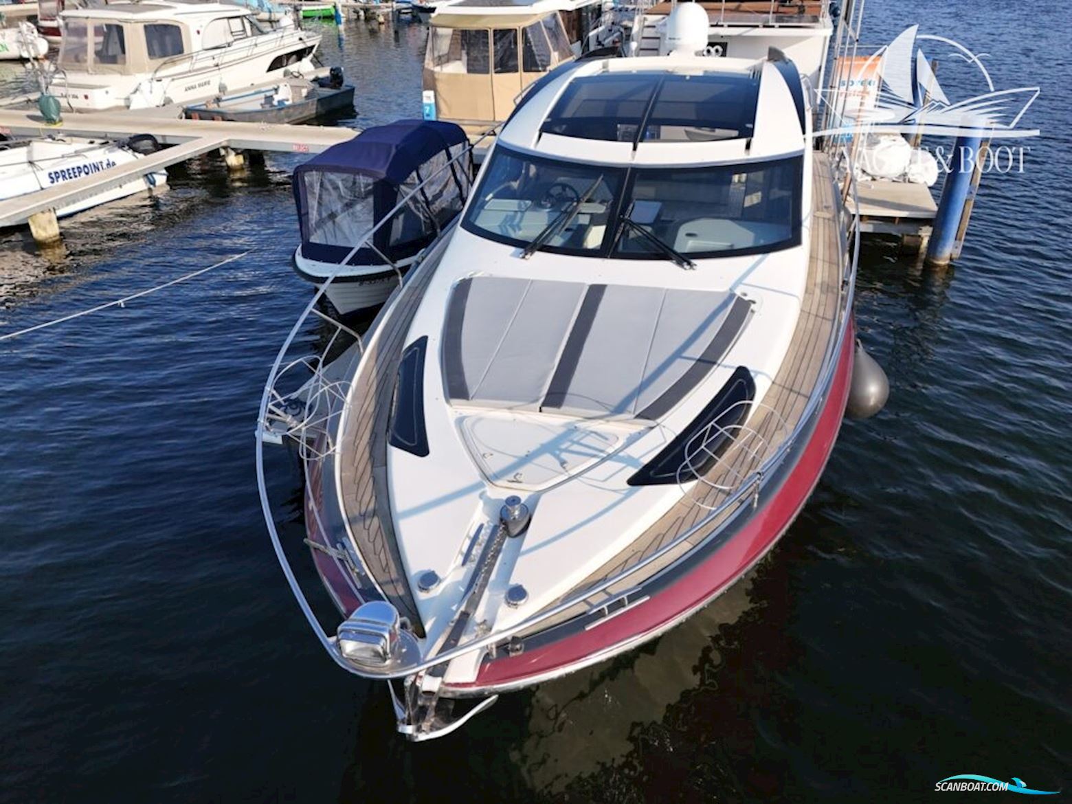 Marquis 420 Sport Coupe