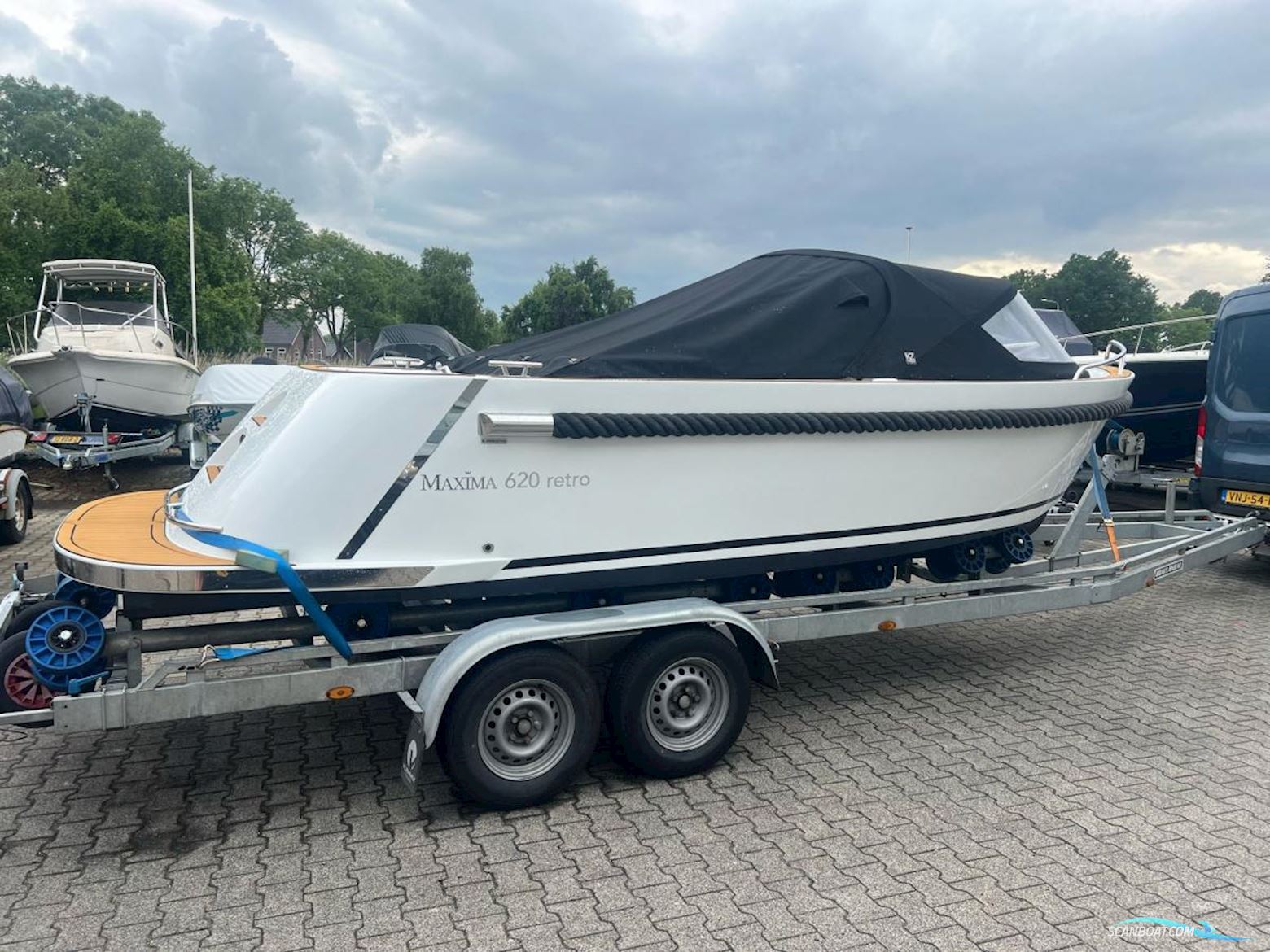 Maxima 620 Retro Tender